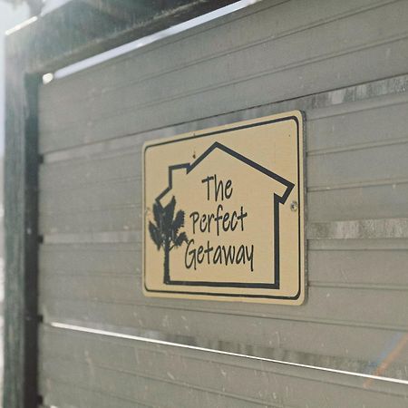The Perfect Getaway Apartment Гранд Байе Екстериор снимка