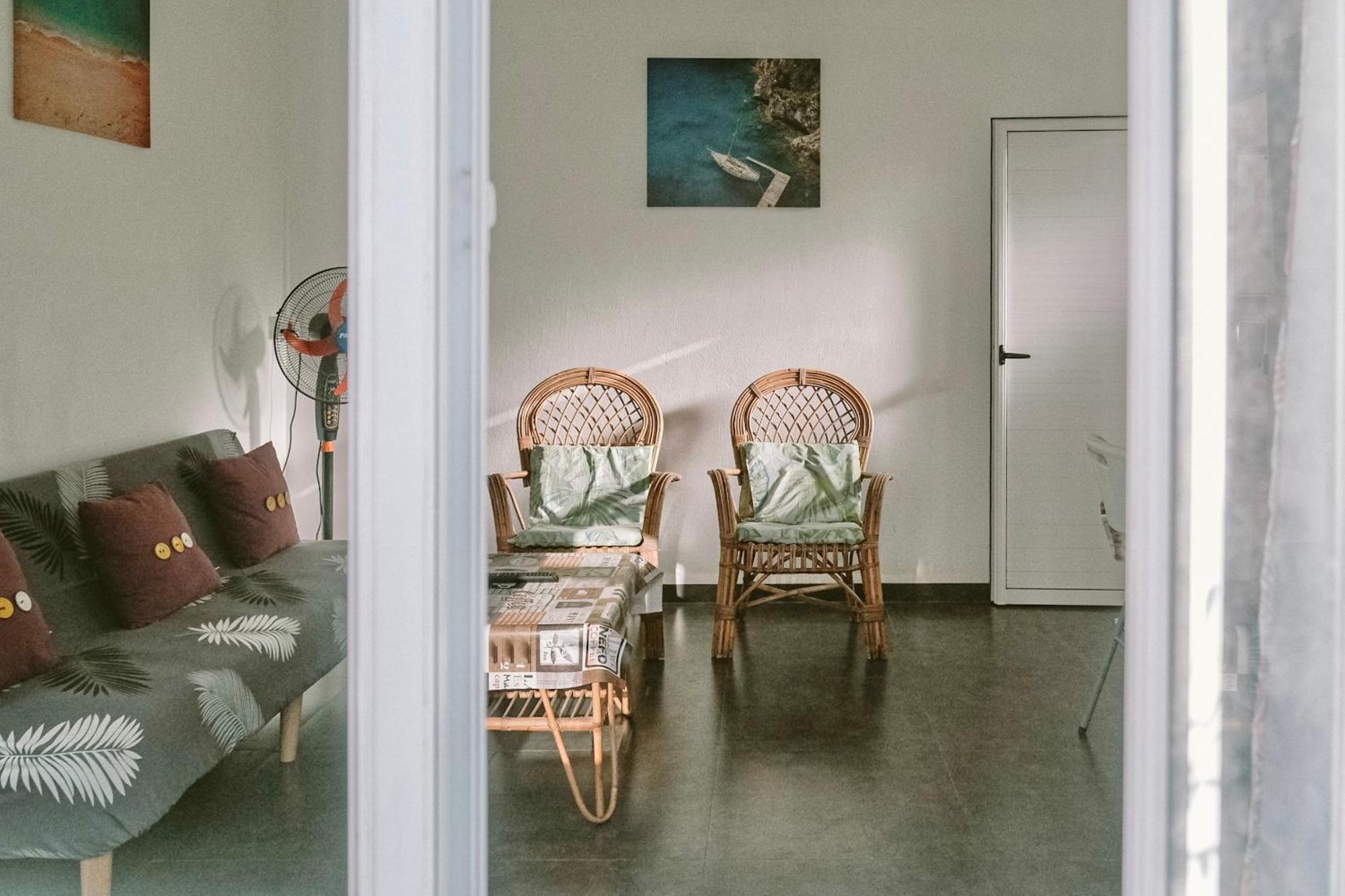 The Perfect Getaway Apartment Гранд Байе Екстериор снимка